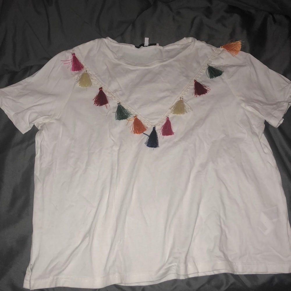White T-shirt with tassels